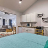 Отель Downtown Ocean Springs Retreat: 1 Mi to Beach!, фото 3