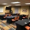 Отель Fairfield Inn & Suites by Marriott Lake Oswego, фото 9