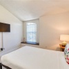 Отель Balmy Breezes - Three Bedroom Home, фото 4