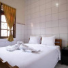 Отель OYO 3694 Gong Corner Guest House 2, фото 12