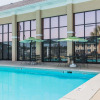 Отель Quality Inn & Suites near Coliseum and Hwy 231 North, фото 16