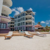 Отель Diamante Beachfront Suites, фото 17