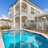 Отель Large Family Condo Close to the Beach With Pool!, фото 15