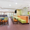 Отель La Quinta Inn & Suites by Wyndham Tampa North I-75, фото 13