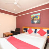 Отель R R International By OYO Rooms, фото 4