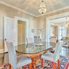 Отель Centrally Located Apt in Victorian Mansion!, фото 10