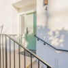 Отель Brand New Boutique Stay - 10 min Walk to State - Casa Castillo, фото 2