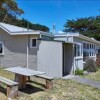 Отель Kawakawa Cottage, фото 1