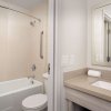 Отель Quality Inn Atlantic Beach - Mayo Clinic Jax Area, фото 25