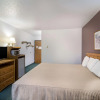 Отель Rodeway Inn Gateway to Medora T-Roosevelt & Makoshika State Park, фото 36