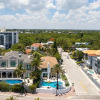 Отель Sea Breeze by Avantstay Across From Fort Lauderdale Beach! Pool, Out Door Dining, Fire Pit!, фото 17