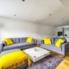 Отель Modern 1Br Home In Vibrant Leith Area, фото 3