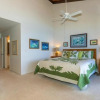 Отель Hale Kania Kai - Surf & Racquet 3302 top floor 3bd/2bth, фото 4