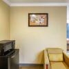 Отель Econo Lodge San Bernardino I-215, фото 18