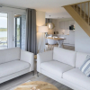 Отель Modern Villa, 2 Bathrooms, Near the Veerse Meer, фото 3
