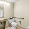 Отель Quality Suites Irving-Las Colinas, фото 9