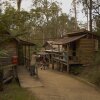 Отель Gold Rush Colony Cabins, фото 12