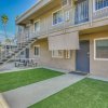 Отель Sunlit Fresno Apartment: 4 Mi to Old Town Clovis!, фото 1