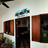 Отель Sojourn Beds & Cafe - Hostel, фото 7