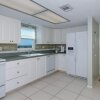 Отель Pt608 - Family Friendly Beachfront 2 2 Condo - Walk to Shopping Dining, фото 14