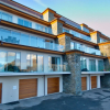 Отель Catalina's Luxury Apartments, фото 1