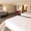 Отель Hampton Inn & Suites Richmond/Virginia Center, фото 34