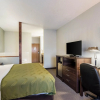 Отель Quality Inn & Suites West, фото 29