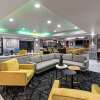 Отель La Quinta Inn & Suites by Wyndham Olathe, фото 2