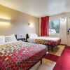 Отель Econo Lodge Inn & Suites в Терре-Хоте