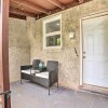 Отель Cozy Philadelphia Retreat ~ 4 Mi to Downtown, фото 10
