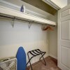 Отель FRONTDESK 242 S 17th St Apts Rittenhouse Sq Philadelphia, фото 10