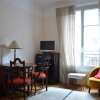Отель Bright Montmartre 1 Bedroom Flat, фото 10
