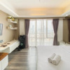 Отель Good Choice And Cozy Studio At Ambassade Kuningan Apartment, фото 10