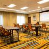 Отель Fairfield Inn & Suites by Marriott Dickson, фото 17