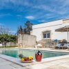 Отель Sprawling Villa in Apulia With Swimming Pool, фото 10