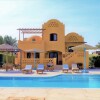 Отель Villa 4 bedrooms with Private Pool, фото 15