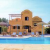 Отель Villa 4 bedrooms with Private Pool, фото 17