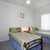 Отель All Seasons Port Elliot Holiday House, фото 5