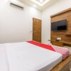 Отель Crown by OYO Rooms, фото 6