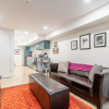 Отель Newly Renovated 1BR Apt 1886, фото 8