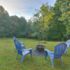 Отель Secluded Berkeley Springs Home w/ Fire Pit + Deck!, фото 16