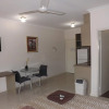 Отель Derby Lodge Self Contained Apartments, фото 6