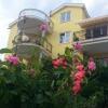 Отель Apartments Olga в Тивате