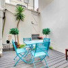 Отель A Large, Beautifully Styled Home in Brighton Sleeps12, фото 14