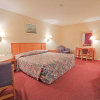 Отель Kingsley Inn & Suites, фото 1