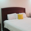 Отель Balcony Breeze @ Bayfront Villas Portmore, фото 5