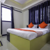 Отель OYO 15825 Blue Berry Apartments, фото 6