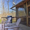 Отель Modern Cabin w/ Deck, Grill & Chinquapin Amenities, фото 6