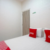 Отель Oyo 91727 Luxury Homestay Sidoarjo, фото 15