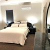 Отель Luxury 5beds And 5bedroom, фото 2